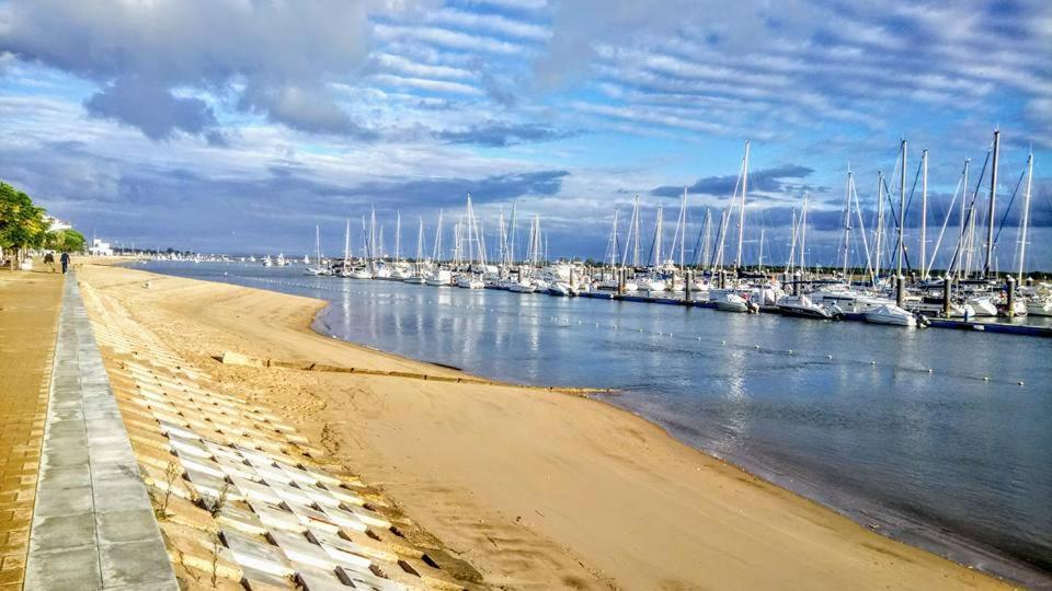 Apartmán Atico Con Vistas A La Ria De Punta Umbría Exteriér fotografie